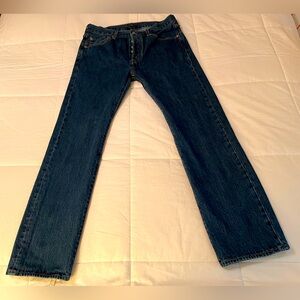 Levi’s 501 button fly jeans 33 W X 32 L